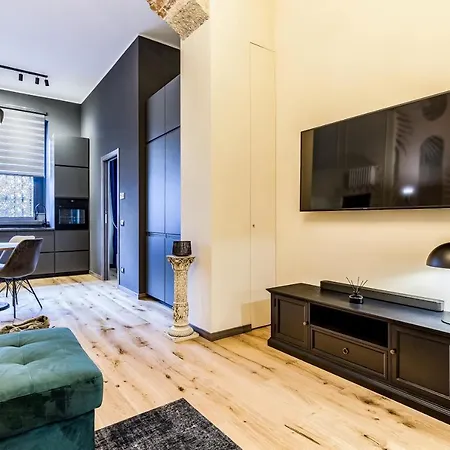 Bligny 4pax Wifi Bocconi District Apartment