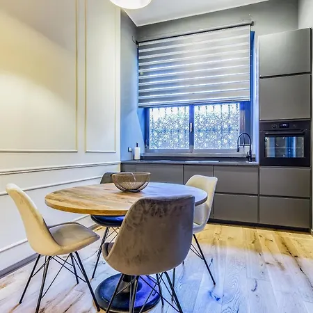 Apartman Bligny 4pax Wifi Bocconi District *
